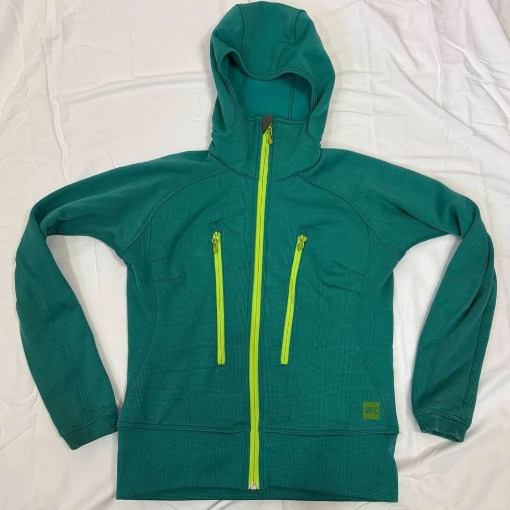 MEC Mountain Equipment Co-op Synergy Jacket Polartec Fleece Full Zip Sweater
